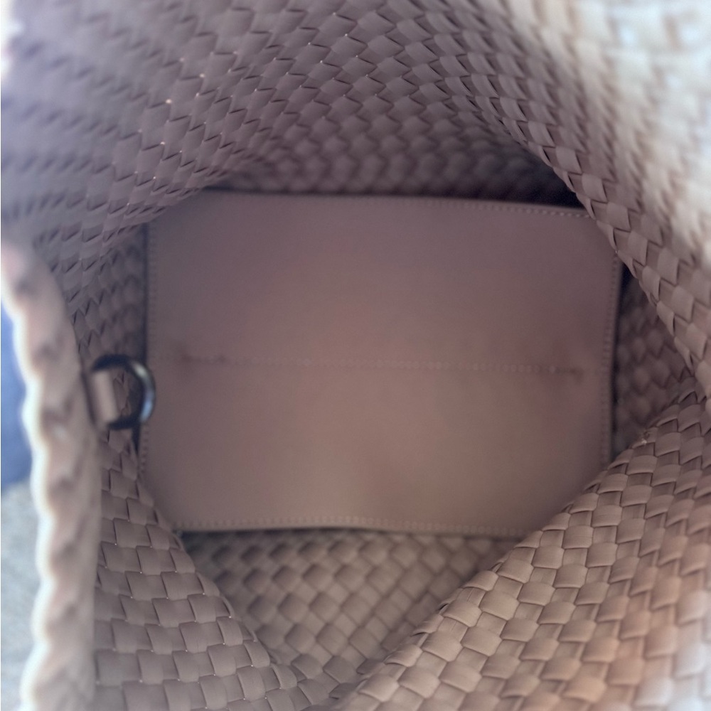 NAGHEDI HANDBAG - Picture 4 of 13